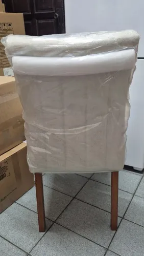 Vendo Conjunto com 4 cadeiras