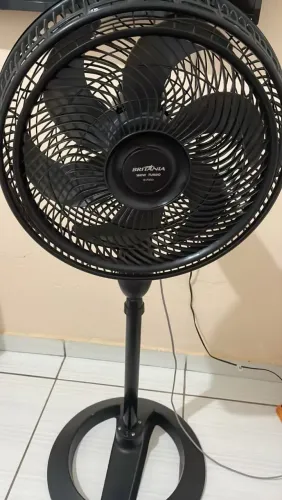 Vendo Ventilador Britânia 160w Turbo seminovo