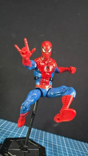 Spider man Classic Marvel Legends