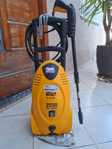 Lavadora Alta Pressão Wap Bravo 2550