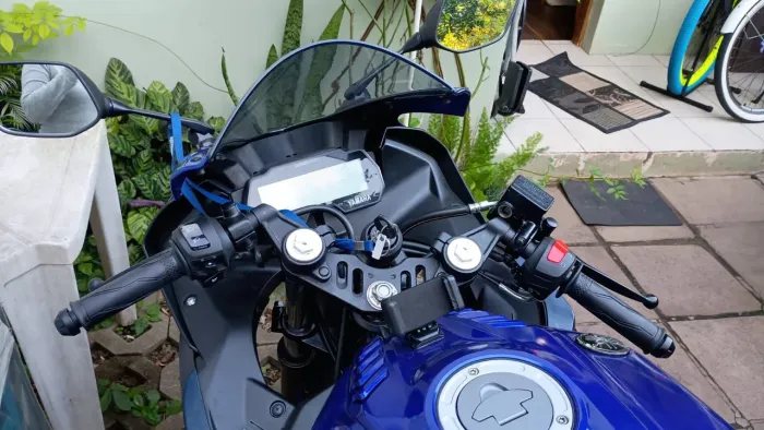 Yamaha r15 seminova 2025