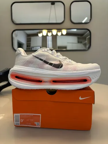 Tenis Nike vomero premium tamanho 41 