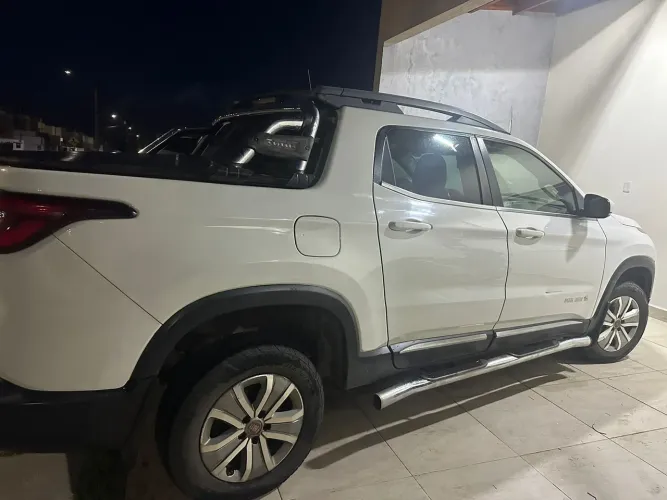 Fiat Toro Opening Edition 1.8 16V Flex Aut. 2017
