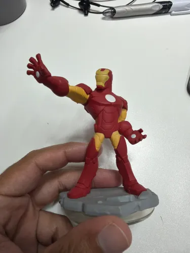 Boneco Disney Infinity - Interativa Homem de Ferro Os Vingadores