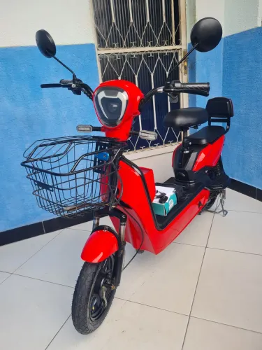 Bicicleta Scooter elétrica 500w 2026 nota fiscal 32km/h Perfeito Estado