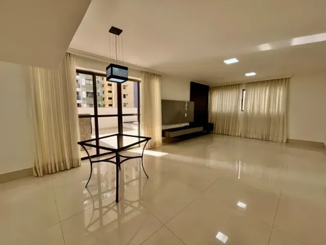 Apartamento Duplex 220m² | 3 Suítes | 2 Vagas | Águas Claras