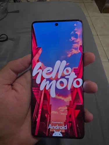 Motorola edge 50 pro 256 Gb