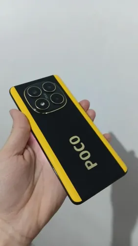 POCO X7 5G - 256 GB | Excelente Estado *(Valor negociável)*