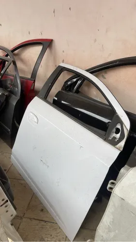 Vendo 280 portas *65