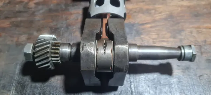 Caixa de moto agrale 27.5 com doc