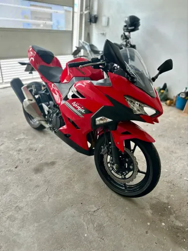 Kawasaki Ninja 400 23/23 RARIDADE