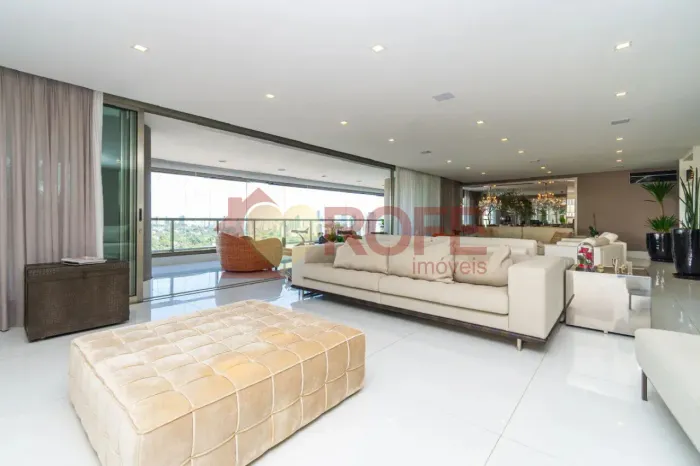 Apartamento para venda em Campo Belo com 4 quartos, sendo 3 suítes, e 5 vagas485m²