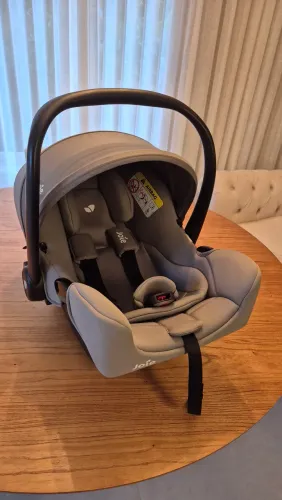 Bebê Conforto Joie i-Snug 2 + Base ISOFIX  - Ultra Seguro