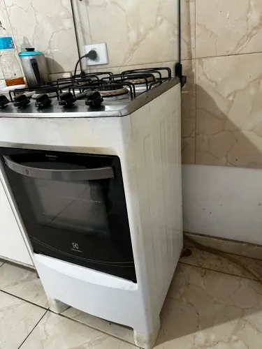 Fogão 4 bocas branco - funcionando perfeitamente
