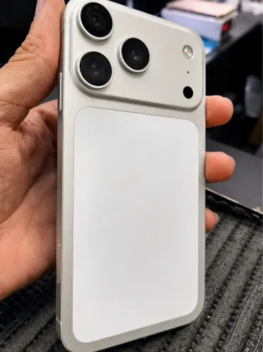 iPhone XR No 17 PRO