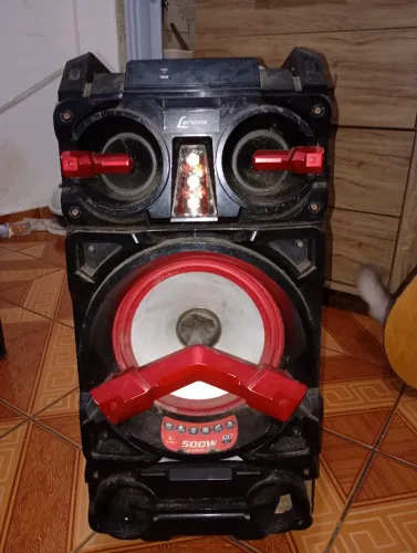 Vendo caixa Lenox CA 390 portátil 
