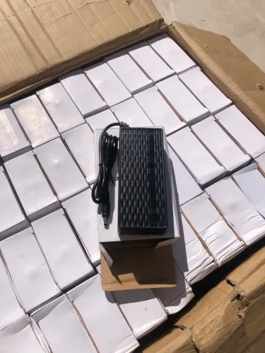 Carregador Inmotion Bateria litio 36V