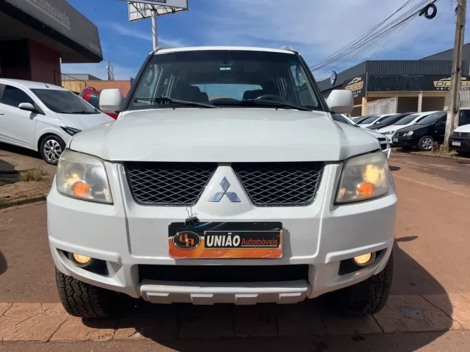Mitsubishi Pajero TR4 2.0/ 2.0 Flex 16V 4X4 Mec. 2012