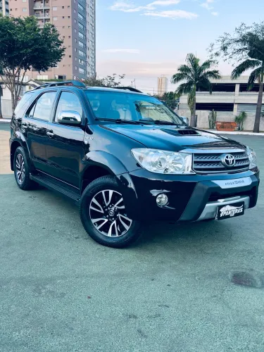 Toyota Hilux SW4 SRV D4-d 4X4 3.0 TDI Dies. AUT 2007