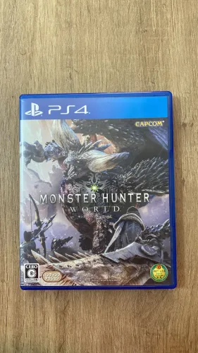 Monster Hunter World PS4 Japonesa