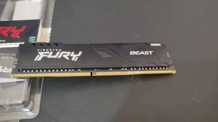 Memória RAM Kingston FURY 1x32GB 3.200MHz DDR4 CL16