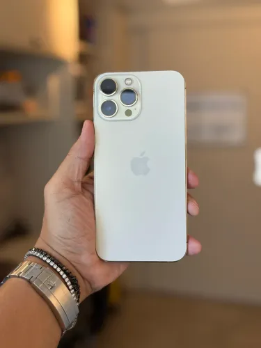 IPHONE 13 PRO MAX 128GB CÂMERA E BATERIA NOVA COM 3 MESES DE GARANTIA.