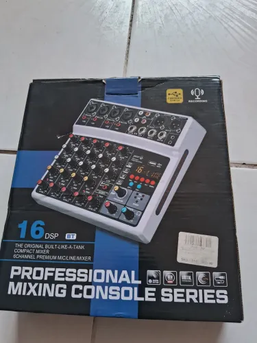 Vende PROFISSIONAL MIXING 6 CANAL.