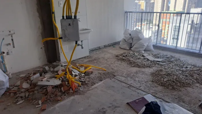 Reformas civil sendo eletrica, hidraulica, pintura , alvenaria, contrapiso, piso ceramico