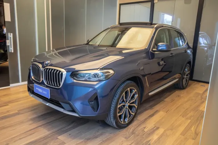 BMW X3 Xdrive 30E X-line Turbo Híbrido AU 2024