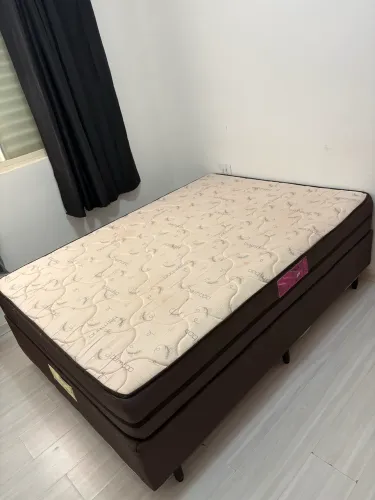 Cama box
