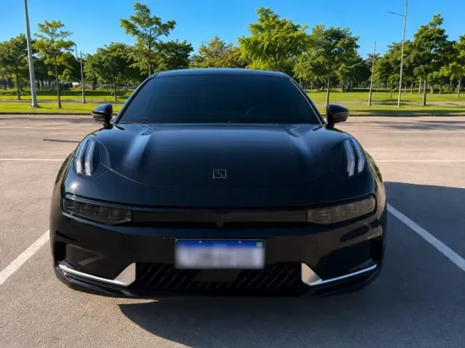 Zeekr 001 Premium Premium (elétrico) 2025