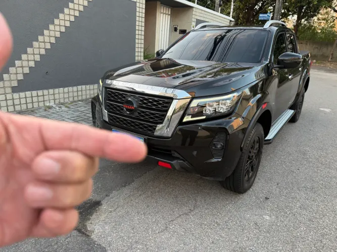 Nissan Frontier XE CD 4X4 2.3 Bi-TB Diesel Aut. 2024