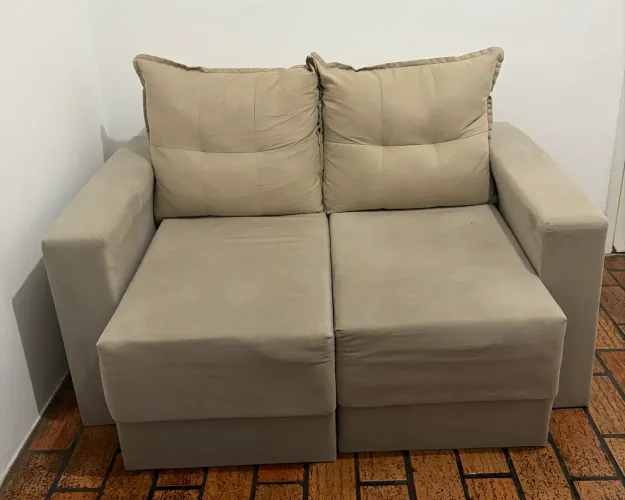 SOFÁ DOIS LUGARES