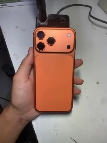 iPhone 17 pro max 