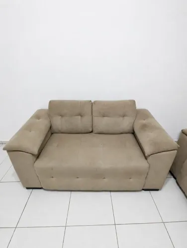 Sofá de 2 Lugares Bege por R$ 150
