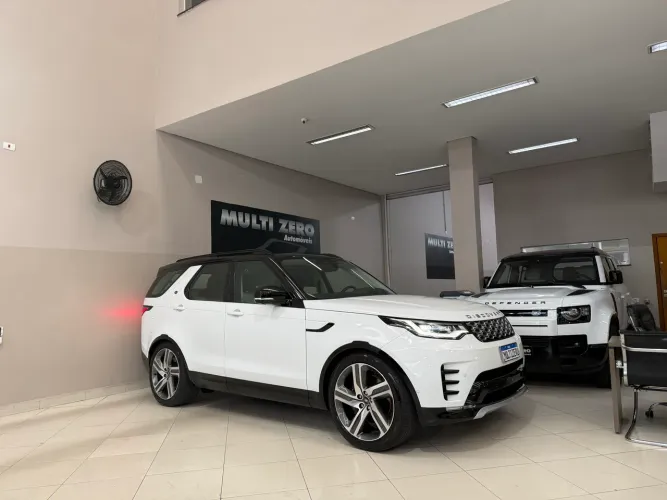 Land Rover Discovery DYN HSE 3.0 4X4 Die. (hib.) 2025