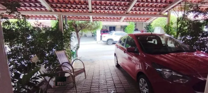 SOBRADO COM DOIS QUARTOS NO SETOR CENTRO OESTE