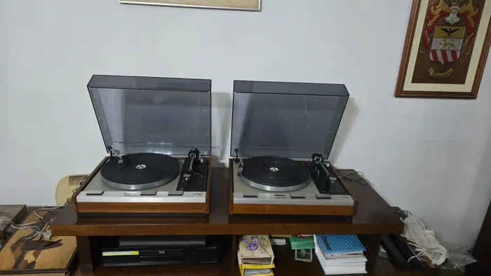 Toca disco Thorens TD-125 MK II