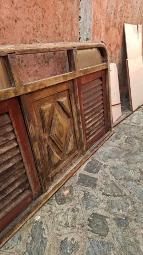 Janela de Madeira Rústica