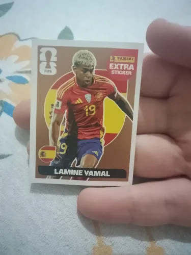 Figurinha oficial do Lamine yamal 2026