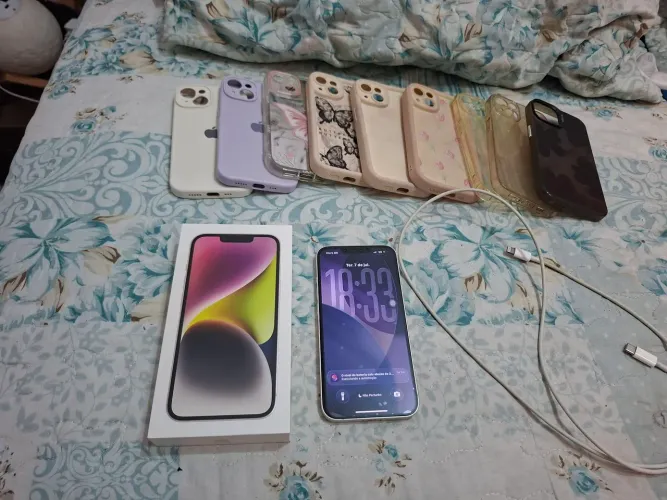 iPhone 14 128GB-Único dono (caixa e cabo original) acompanha capinhas 