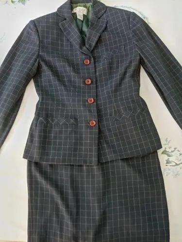 Conjunto Blazer e Saia
