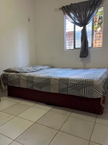 Cama de casal tamanho queen + base