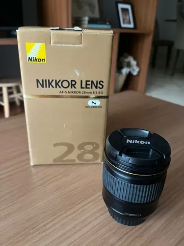 Lente Nikon AF-S Nikkor 28mm f/1.8G