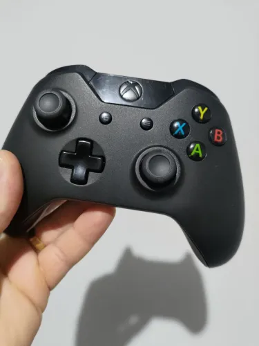 Controle do Xbox One primeira edição (LEIA O ANÚNCIO)