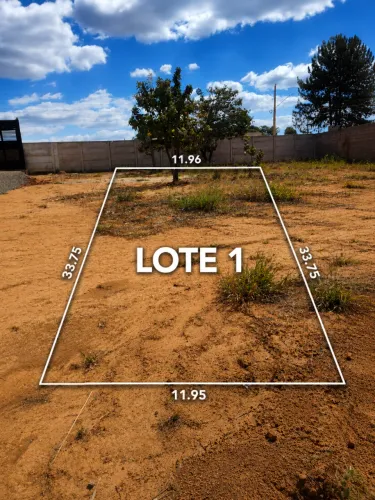 LOTE COMERCIAL EM CONDOMÍNIO FECHADO - EXCELENTE OPORTUNIDADE DE INVESTIMENTO