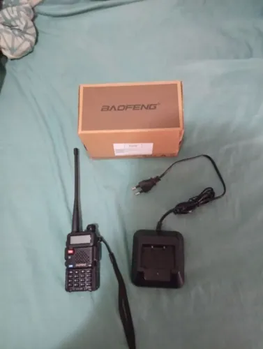 Vendo novos na caixa nunca foram usados 200.00 reais no par