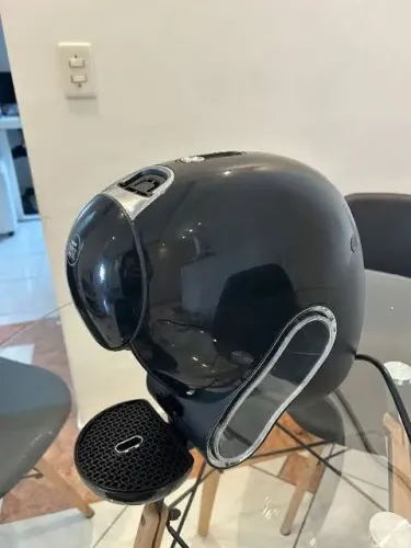 Cafeteira Dolce Gusto NEO