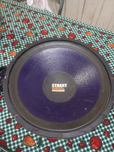 Grave Selenium street bass 15 "