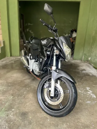 CB300